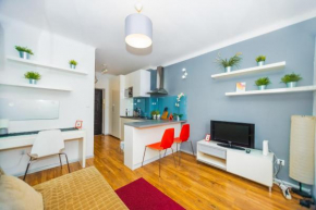 Cozy studio next to the Metro and City center